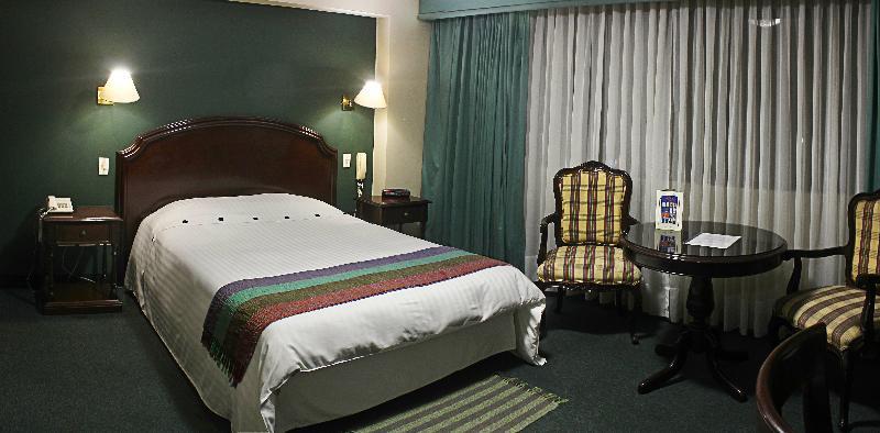 Suites Plaza Las Flores Lima Eksteriør bilde