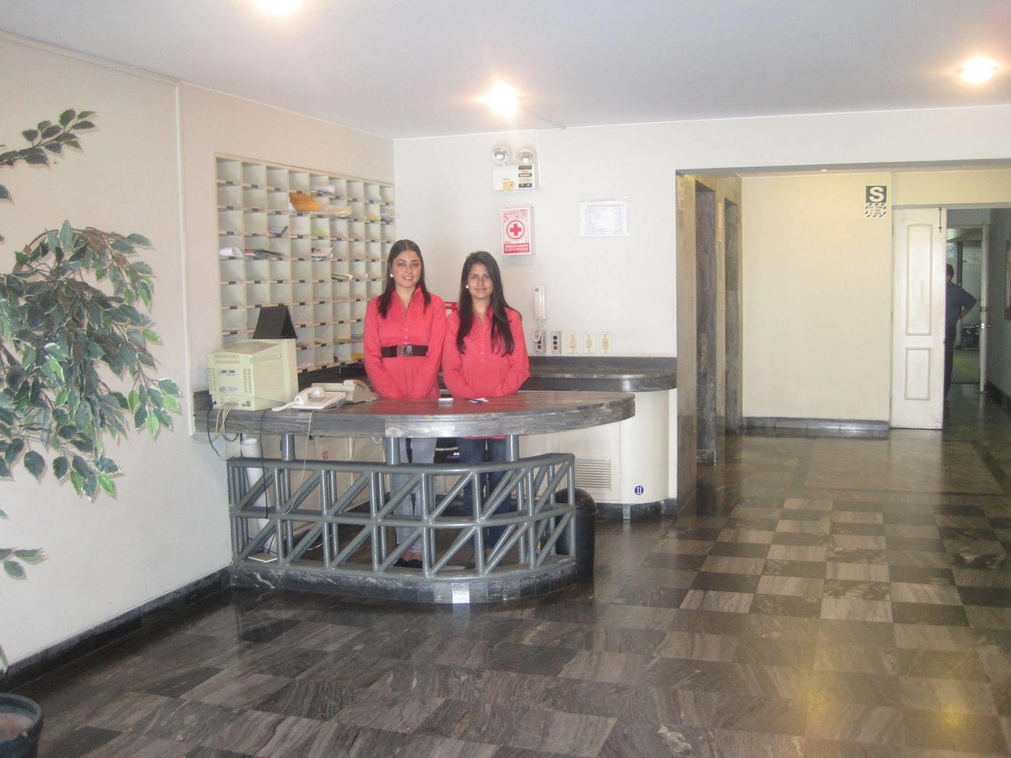 Suites Plaza Las Flores Lima Eksteriør bilde