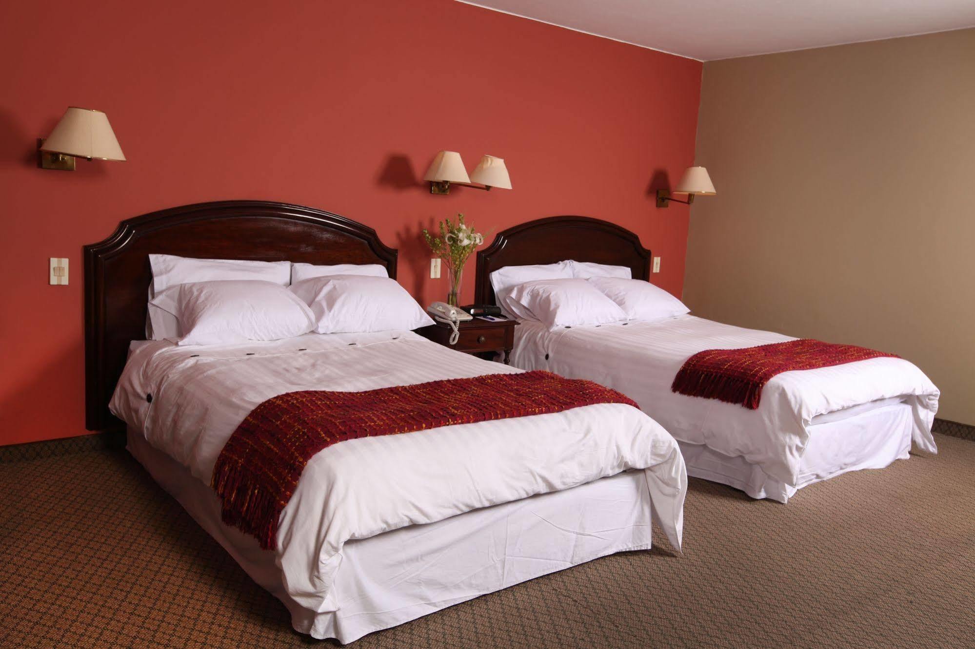 Suites Plaza Las Flores Lima Eksteriør bilde