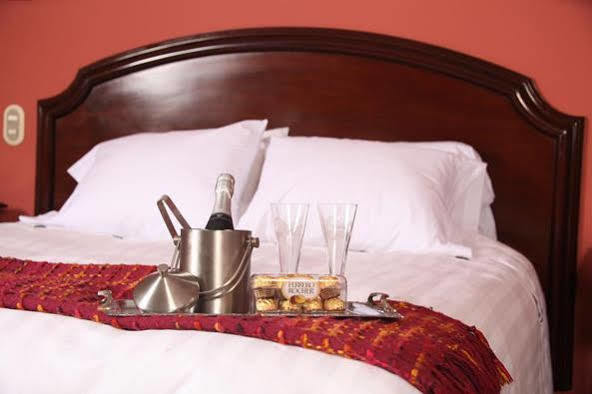 Suites Plaza Las Flores Lima Eksteriør bilde